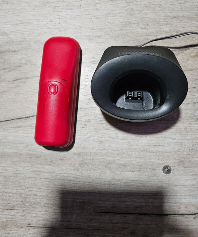 Hola     Teléfono Inalámbrico Panasonic Negro y Ro