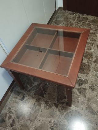 Mesa de comedor elevable de madera y cristal
