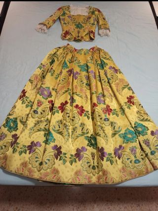Traje de fallera