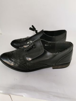 Zapatos Bom Bom Chic Talla 39 Negros.