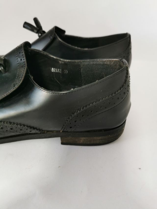 Zapatos Bom Bom Chic Talla 39 Negros.