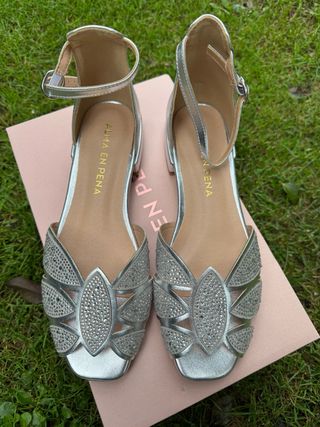 Sandalias Alma en Pena Talla 37 Plata