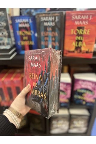 Reina de sombras