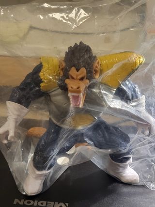 Figura Vegeta Mono Gigante DBZ