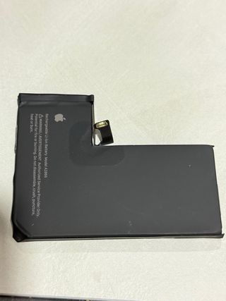 Pezzi ricambio Apple iPhone 15 Pro
originali 
kit 