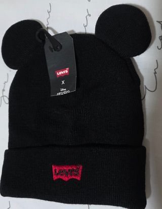 Gorro Levi's Negro con Orejas de Mickey
