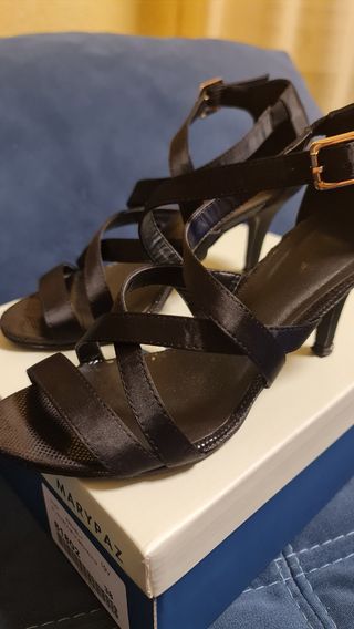 Zapatos de tacón Marypaz negros talla 38