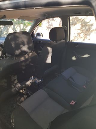 Volkswagen Golf 2003