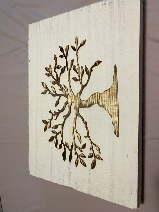 DECORACiON CUBRE CUADRO LUZ MADERA