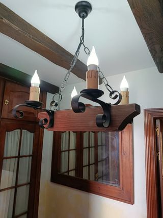 Lámpara de techo rústica madera y metal