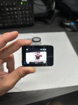 Akaso Brave 7 LE + Carcasa Buceo + microSD 128GB