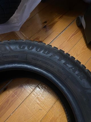 2 Neumáticos Invierno Goodyear 195/65R15 91H
