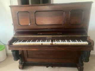 Piano Antiguo del año 1919