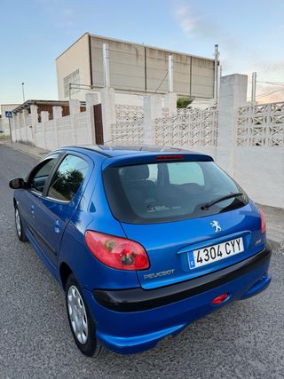 Peugeot 206 2004