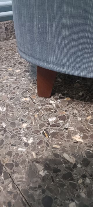 Taburete tapizado tela y madera