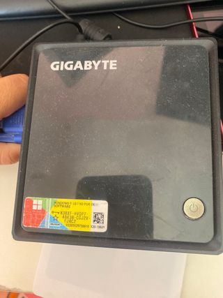 Gigabyte Mini PC Windows 10