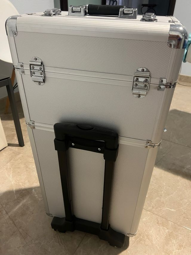 Maletín Trolley Maquillaje Plata