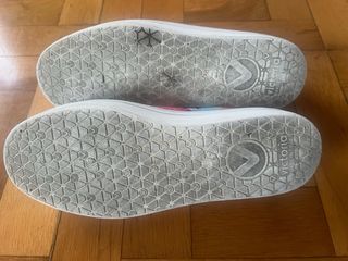 Zapatillas con plataforma. Victoria. Número 38￼