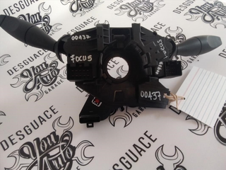 Mando multifuncion 98AG/3A 024 AH Ford Focus Hatc