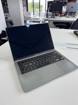 MacBook Air M1: Perfecto Estado 8GB RAM 256GB SSD 