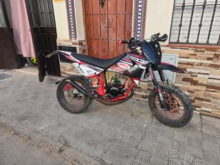 Rieju RR Supermotard