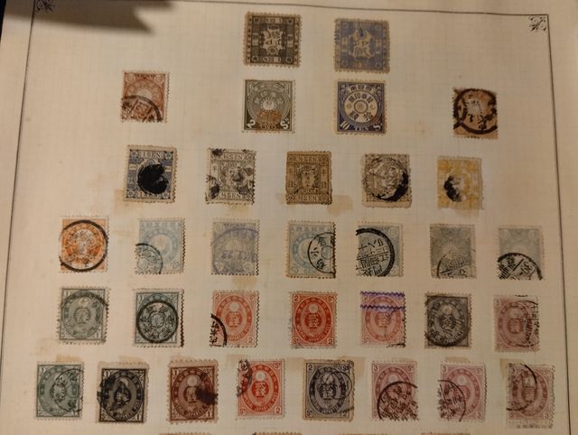 Set di francobolli giapponesi antichi