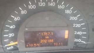 Mercedes-Benz Clase C 2004