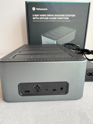 Docking Station Yottamaster 5 Bahías HDD