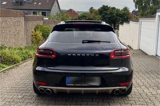 Porsche Macan 2015