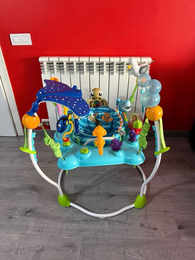 Silla Saltadora Bright Starts buscando a Nemo