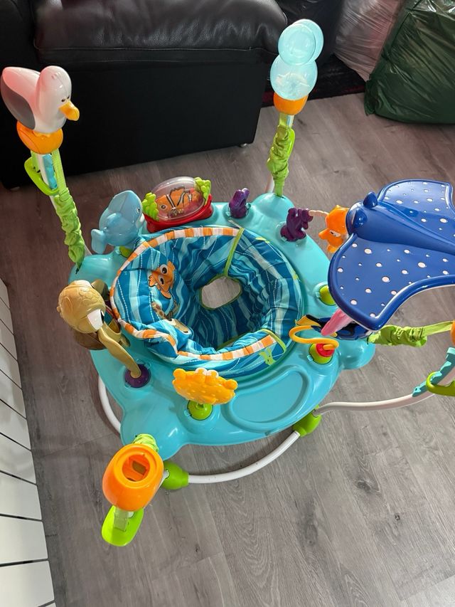 Silla Saltadora Bright Starts buscando a Nemo