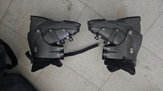 2 juegos de Esquís Fischer 
2 juegos de Botas