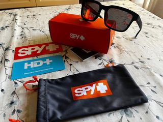 Gafas de sol Spy negras y rojas