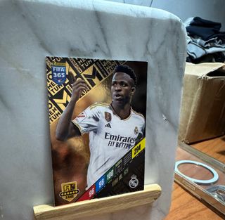 Fifa 365 Momentum Vinícius JR para cambios x Messi