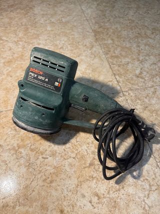 Lijadora Bosch PEX 125 A