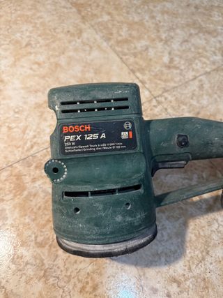 Lijadora Bosch PEX 125 A