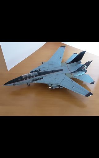 F 14 TOMCAT BLACK KNIGHTS 1/72  UNIMAX y CAJA ORIG