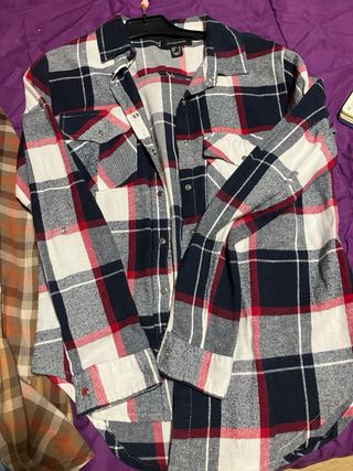 Dos Camisas de Franela a Cuadros