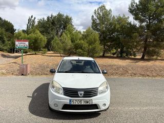 Dacia Sandero 2013