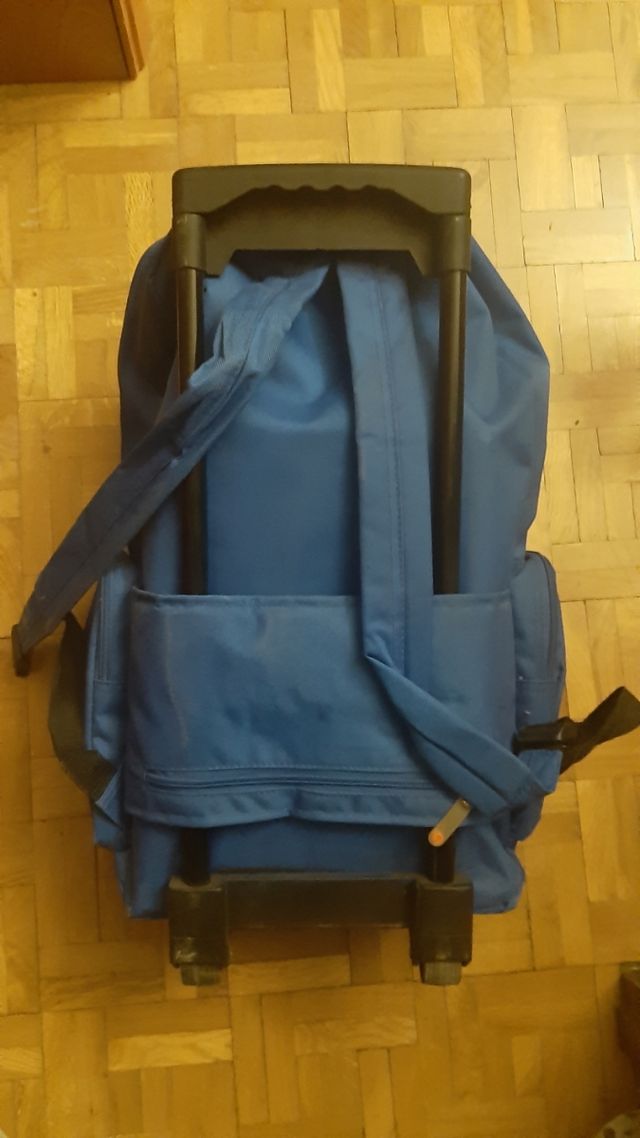 Mochila con ruedas azul