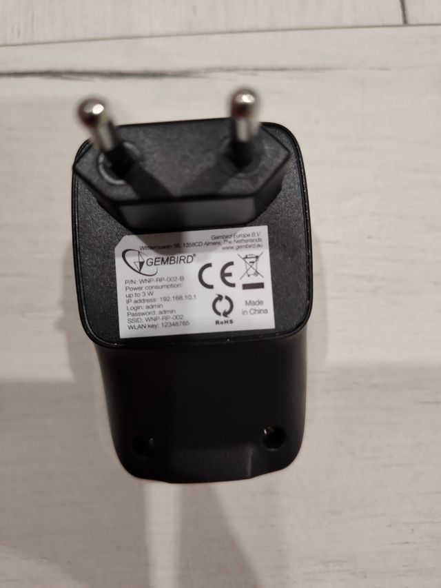 Auriculares inalámbrico.Repetidor wifi. Solo envio