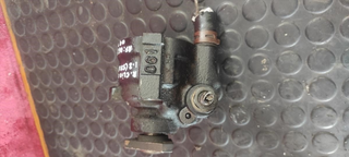 Bomba dirección 7700840105 Renault Clio II (1990-