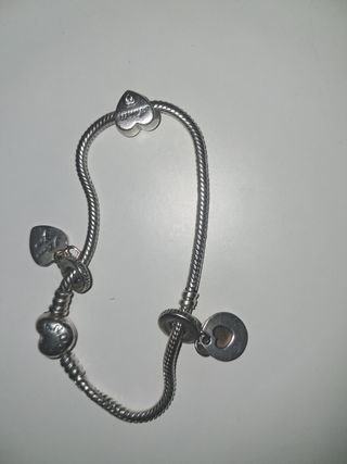 Pulsera Pandora Plata con Charms Corazón