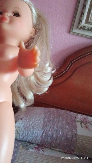 Muñeca Nancy   con.  Vestido Rosa