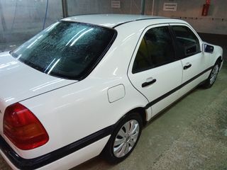 Mercedes-Benz Clase C 1995