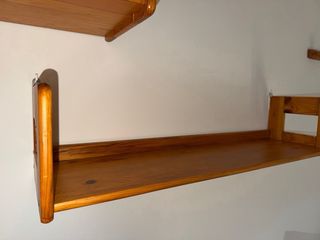 Estanterías de pino macizo