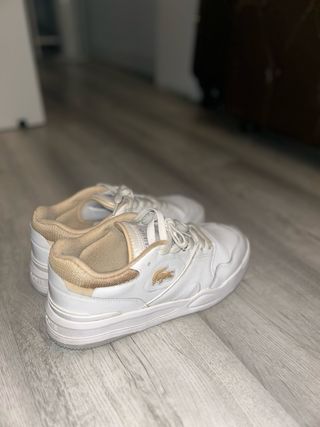 Zapatillas Lacoste Blancas y Beige Unisex 40