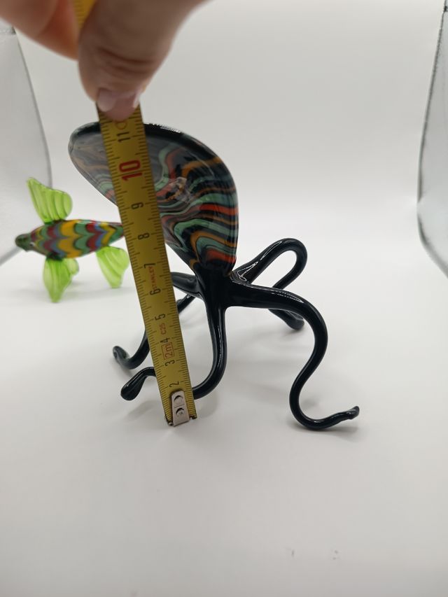 Pesce e polpo in vetro colorato