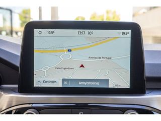 Ford Kuga 2.5 Duratec FHEV Titanium Auto 140 kW (190 CV)