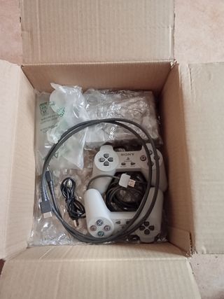 Consola PS1 gris + 2 mandos